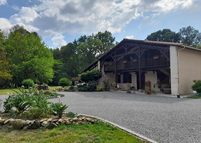 Bed & Breakfast Les Jardins De Lamourelle Prairie 3*